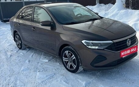 Volkswagen Polo VI (EU Market), 2021 год, 1 380 000 рублей, 2 фотография