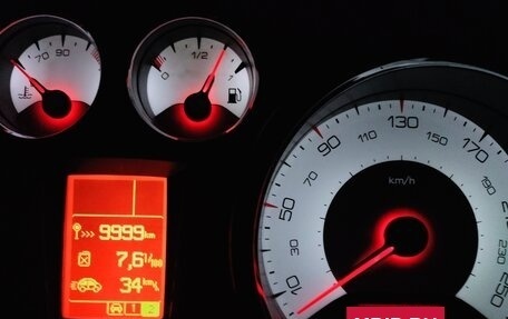 Peugeot 408 I рестайлинг, 2016 год, 799 000 рублей, 6 фотография