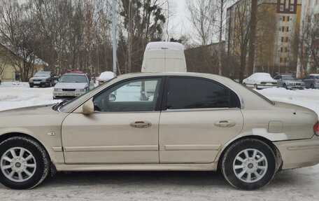 Hyundai Sonata IV рестайлинг, 2002 год, 270 000 рублей, 3 фотография