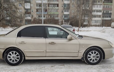 Hyundai Sonata IV рестайлинг, 2002 год, 270 000 рублей, 6 фотография