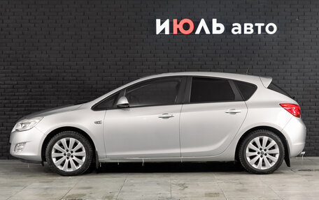 Opel Astra J, 2011 год, 720 000 рублей, 8 фотография