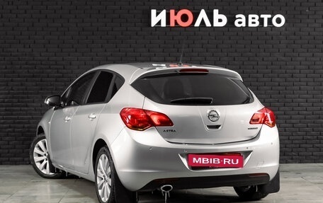 Opel Astra J, 2011 год, 720 000 рублей, 7 фотография
