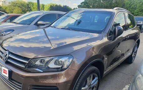 Volkswagen Touareg III, 2013 год, 1 480 000 рублей, 1 фотография