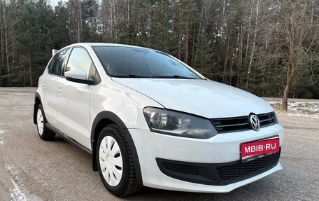 Volkswagen Polo VI (EU Market), 2011 год, 455 000 рублей, 1 фотография