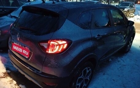 Renault Kaptur I рестайлинг, 2018 год, 1 583 000 рублей, 1 фотография