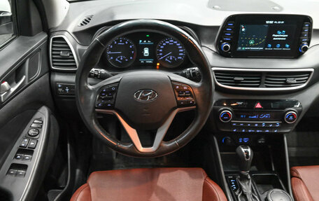 Hyundai Tucson III, 2018 год, 2 290 000 рублей, 12 фотография