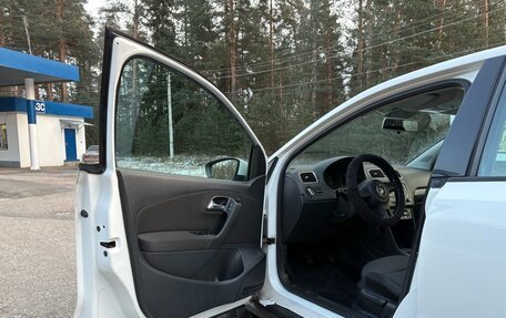 Volkswagen Polo VI (EU Market), 2011 год, 455 000 рублей, 8 фотография