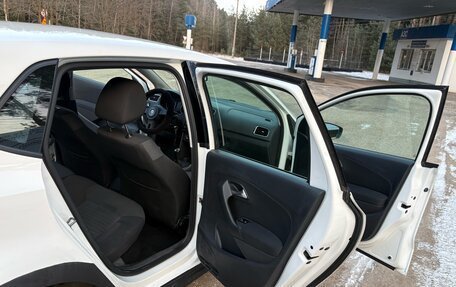 Volkswagen Polo VI (EU Market), 2011 год, 455 000 рублей, 11 фотография