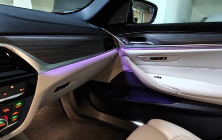 BMW 5 серия, 2017 год, 4 500 000 рублей, 14 фотография