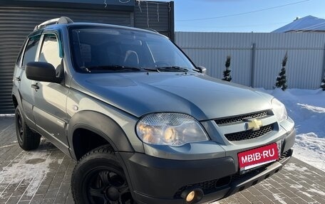 Chevrolet Niva I рестайлинг, 2012 год, 505 000 рублей, 2 фотография