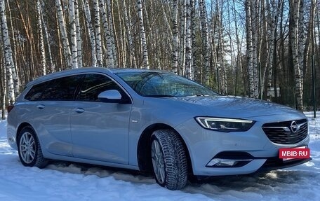 Opel Insignia II рестайлинг, 2018 год, 1 700 000 рублей, 13 фотография