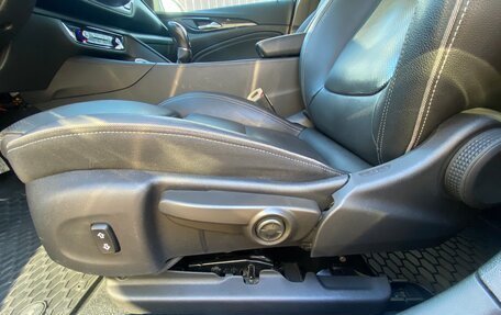 Opel Insignia II рестайлинг, 2018 год, 1 700 000 рублей, 20 фотография