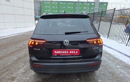 Volkswagen Tiguan II, 2020 год, 2 690 000 рублей, 8 фотография