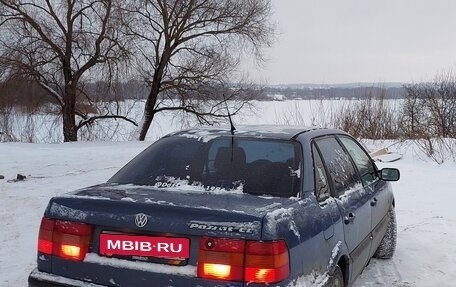 Volkswagen Passat B4, 1995 год, 250 000 рублей, 4 фотография