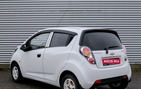 Chevrolet Spark III, 2011 год, 549 000 рублей, 2 фотография