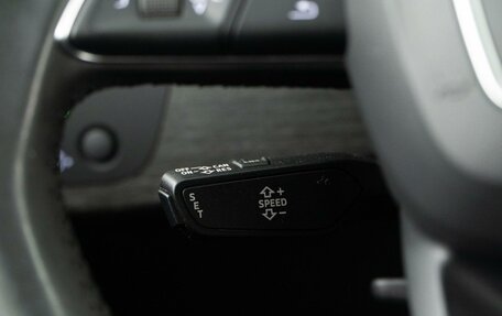 Audi A4, 2018 год, 2 449 050 рублей, 20 фотография