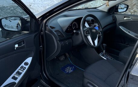 Hyundai Solaris II рестайлинг, 2011 год, 645 000 рублей, 6 фотография