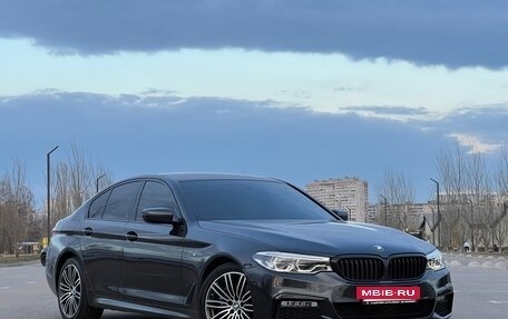 BMW 5 серия, 2018 год, 3 799 000 рублей, 3 фотография
