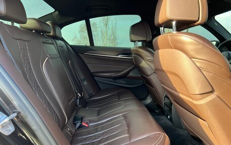 BMW 5 серия, 2018 год, 3 799 000 рублей, 21 фотография