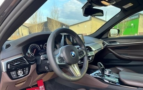 BMW 5 серия, 2018 год, 3 799 000 рублей, 29 фотография