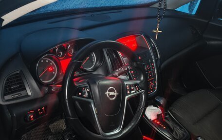 Opel Astra J, 2012 год, 7 фотография