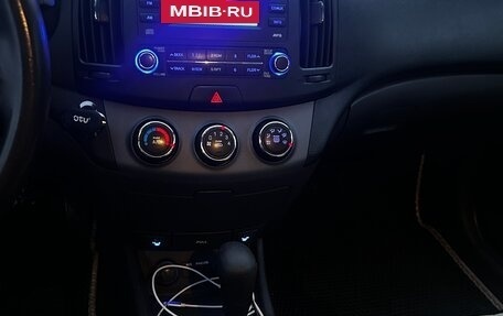 Hyundai Elantra IV, 2009 год, 630 000 рублей, 10 фотография