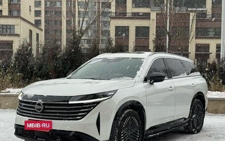 Nissan Pathfinder, 2024 год, 4 800 334 рублей, 3 фотография