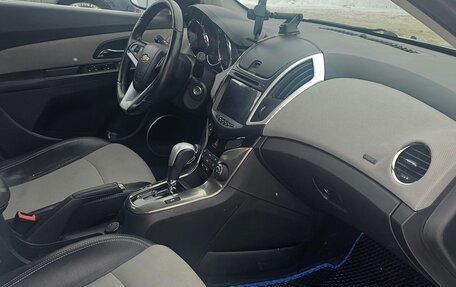 Chevrolet Cruze II, 2013 год, 790 000 рублей, 8 фотография