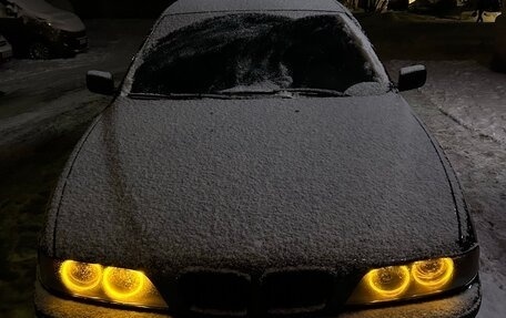 BMW 5 серия, 1999 год, 690 000 рублей, 21 фотография