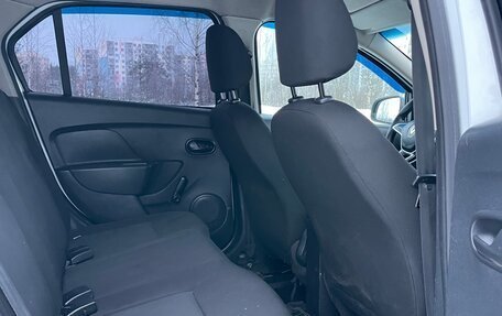 Renault Logan II, 2019 год, 645 000 рублей, 8 фотография