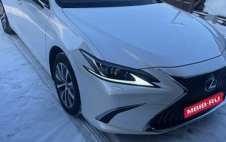 Lexus ES VII, 2021 год, 6 000 000 рублей, 1 фотография