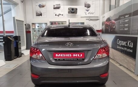 Hyundai Solaris II рестайлинг, 2013 год, 850 000 рублей, 7 фотография