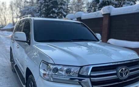 Toyota Land Cruiser 200, 2016 год, 6 000 000 рублей, 4 фотография