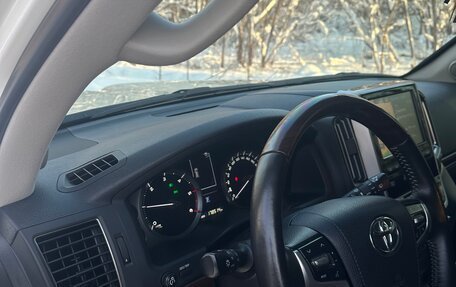 Toyota Land Cruiser 200, 2016 год, 6 000 000 рублей, 12 фотография