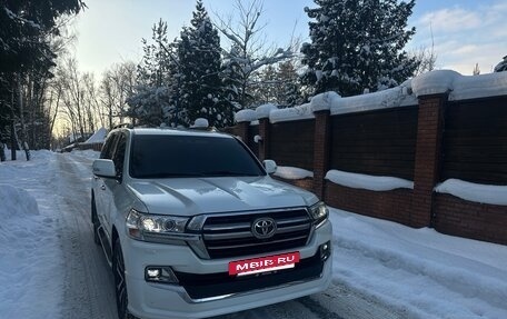 Toyota Land Cruiser 200, 2016 год, 6 000 000 рублей, 8 фотография