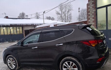 Hyundai Santa Fe III рестайлинг, 2017 год, 2 000 000 рублей, 3 фотография