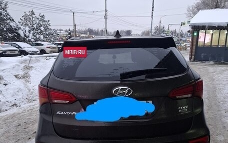 Hyundai Santa Fe III рестайлинг, 2017 год, 2 000 000 рублей, 4 фотография