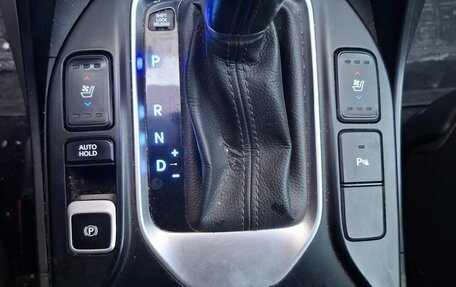 Hyundai Santa Fe III рестайлинг, 2017 год, 2 000 000 рублей, 10 фотография