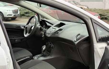 Ford Fiesta, 2016 год, 729 000 рублей, 11 фотография