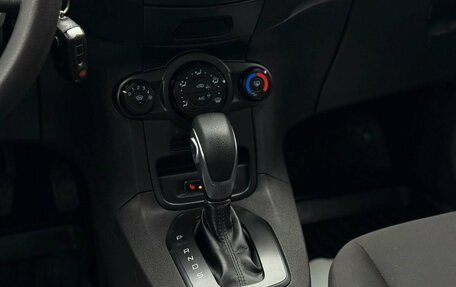 Ford Fiesta, 2016 год, 729 000 рублей, 15 фотография