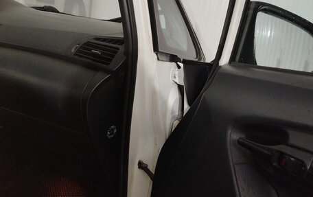 Toyota Verso I, 2013 год, 1 300 000 рублей, 12 фотография