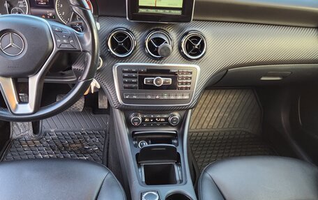 Mercedes-Benz GLA, 2015 год, 1 900 000 рублей, 6 фотография