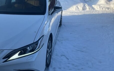 Lexus ES VII, 2021 год, 6 000 000 рублей, 2 фотография