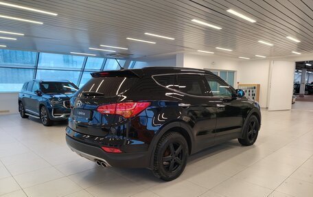 Hyundai Santa Fe III рестайлинг, 2014 год, 2 100 000 рублей, 2 фотография