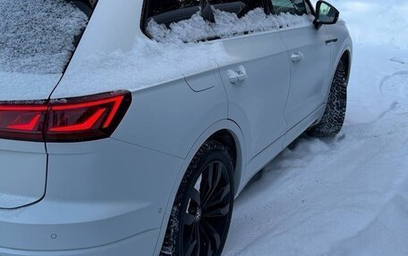 Volkswagen Touareg III, 2018 год, 5 500 000 рублей, 16 фотография