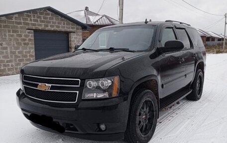 Chevrolet Tahoe III, 2008 год, 1 585 000 рублей, 2 фотография