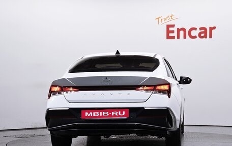 Hyundai Avante, 2023 год, 1 810 334 рублей, 4 фотография