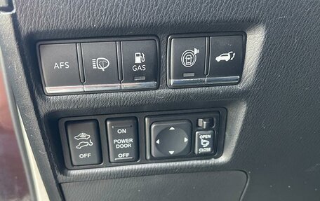 Infiniti QX56, 2011 год, 1 800 000 рублей, 7 фотография