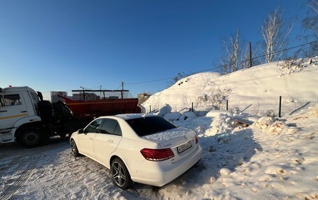 Mercedes-Benz E-Класс, 2013 год, 1 550 000 рублей, 2 фотография