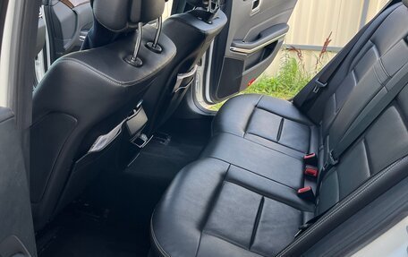 Mercedes-Benz E-Класс, 2013 год, 1 550 000 рублей, 23 фотография